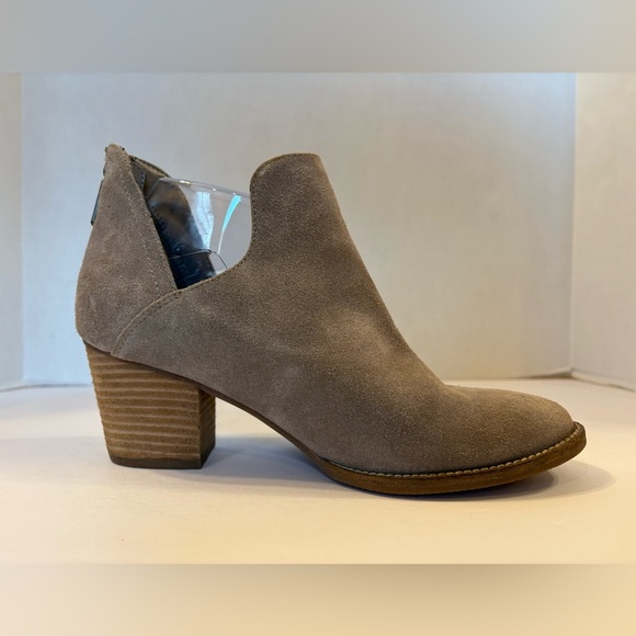 Blondo tan suede waterproof booties ankle boots size 9 M - Picture 5 of 11